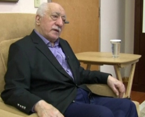 ▲ 터키 정부는 '6시간 천하'로 끝난 군부 쿠데타의 배후로 재미 이슬람학자 펫훌라흐 귈렌을 지목했다. 이후 터키 정부는 지난 2일 귈렌 연계기관이 한국에 10여 곳이 존재한다고 말한 것으로 알려졌다. 사진은 귄렌.ⓒ英'BBC' 중계영상 캡쳐