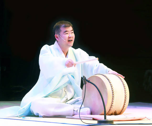 ▲ 올해 대회 고수부문 대상자 김동근씨.ⓒ박동진판소리전수관