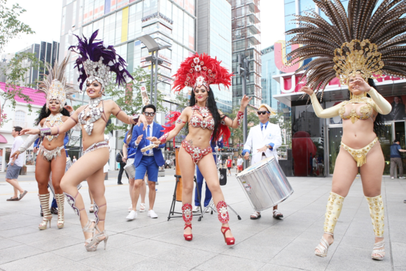 ▲ 현대백화점이 신촌점 등 14개 점포에서 '현대백화점 삼바 카니발'을 진행한다고 5일 밝혔다.ⓒ현대백화점