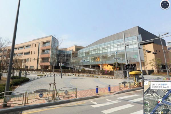 ▲ 다음 카카오 로드뷰로 본 서울 마포구 상암동의 일본인 학교. 당초 개포동에 있던 학교가 옮겨온 것이다. ⓒKJ클럽 홈페이지 캡쳐