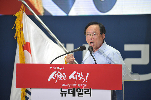 ▲ 새누리당 전당대회에 출마한 이주영 후보가 서울 잠실실내체육관에서 자신에 대한 지지를 호소하고 있다.ⓒ뉴데일리 이종현 기자