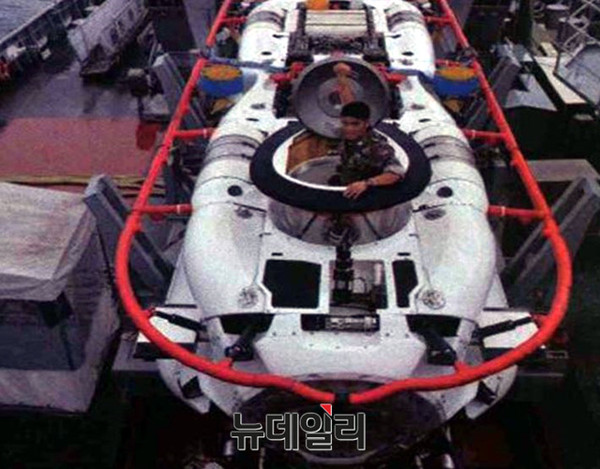 ▲ 해군 SSU의 심해구조잠수정(DSRV)모습.ⓒ해군