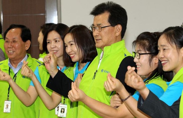 ▲ 충북도가 18일 ‘제4기 충북도 도민홍보대사’ 135명을 위촉했다.ⓒ충북도