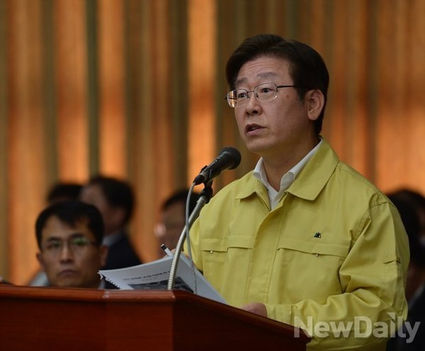 ▲ 중앙정부와 시종일관 마찰을 빚고 있는 이재명 성남시장.ⓒ뉴데일리