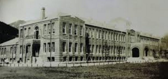 ▲ 6.25전쟁중 임시정부청사로 사용했던 부산 경남도청 건물.(자료사진)