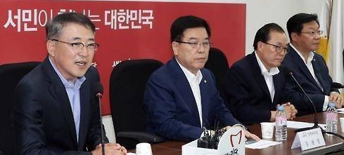 ▲ 전기요금 당정 TF. (가장 왼쪽 손양훈 공동위원장) ⓒ연합뉴스