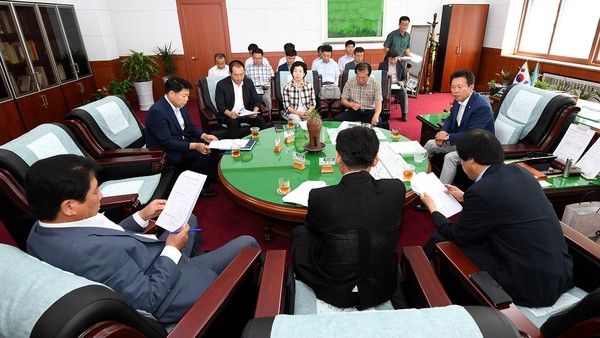 ▲ 충북 청주시의회가 22일 의장단과 상임위원장단 정례회를 가졌다.ⓒ청주시의회