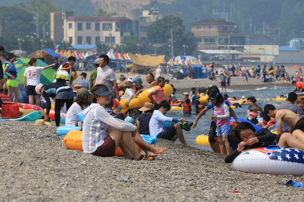 ▲ 지난 6일 개장한 경북지역 해수욕장이 22일 일제히 폐장했다.ⓒ경북도 제공