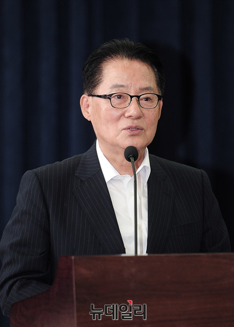 ▲ 축사하는 국민의당 박지원 원내대표 ⓒ 뉴데일리 공준표