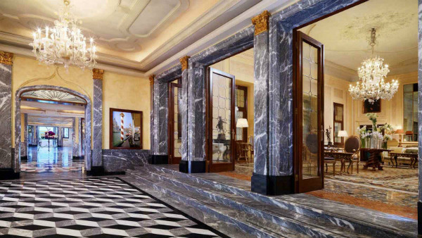 ▲ 이탈리아 베네치아의 웨스틴 유로파 호텔 메인 로비 정경. ⓒ웨스틴 유로파 호텔 홈페이지