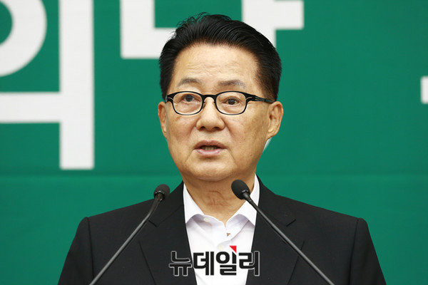 ▲ 국민의당 박지원 비상대책위원장이 7일 국회 본회의장에서 국민의당 대표교섭단체 연설을 진행했다. ⓒ뉴데일리 이종현 기자