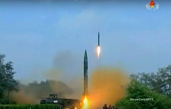 ▲ 북한이 유엔 안전보장이사회(유엔 안보리)가 지난 7일 북한의 탄도미사일 발사를 언론성명을 채택한 것을 두고 강하게 반발했다. 사진은 지난 5일 북한이 실시한 탄도미사일 발사 관련 北'조선중앙TV' 보도영상 일부.ⓒ北선전매체 보도영상 캡쳐