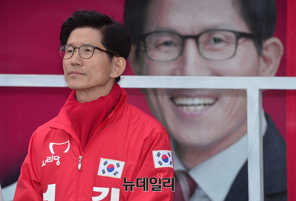 ▲ 새누리당 소속인 김문수 전 경기도지사는 지난 2005년, 우리나라에서는 처음으로 북한인권법을 발의했다. ⓒ뉴데일리 정상윤 기자