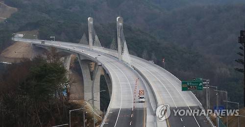 ▲ 고속도로 교량.ⓒ연합뉴스