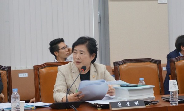 ▲ 국민의당 신용현 의원은 22일 원자력안전위원회 홈페이지의 서버를 확대할 필요가 있다고 주장했다. ⓒ신용현 의원실