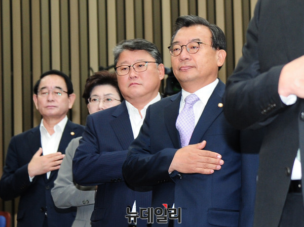 ▲ 모두발언하는 새누리당 이정현 대표 ⓒ 뉴데일리 공준표