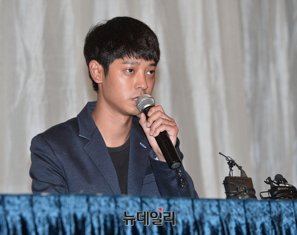 ▲ 긴급기자회견하는 정준영 ⓒ뉴데일리 정상윤 기자