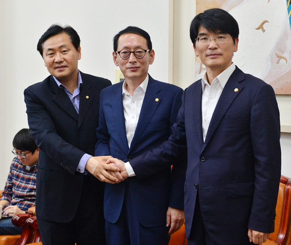 ▲ 3당 원내수석부대표가 3일 오찬회동을 통해 국회정상화방안에 논의했지만 접점을 찾는데 실패했다. ⓒ뉴시스 DB