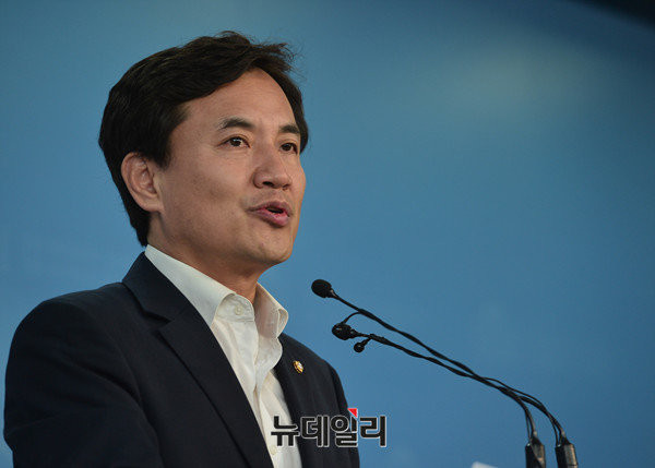 ▲ 국회 법제사법위원회 소속 새누리당 김진태 의원이 