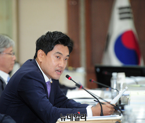 ▲ 새누리당 오신환 의원이 5일 법제사법위원회 국정감사에서 발언하고 있다.ⓒ뉴데일리 공준표 기자