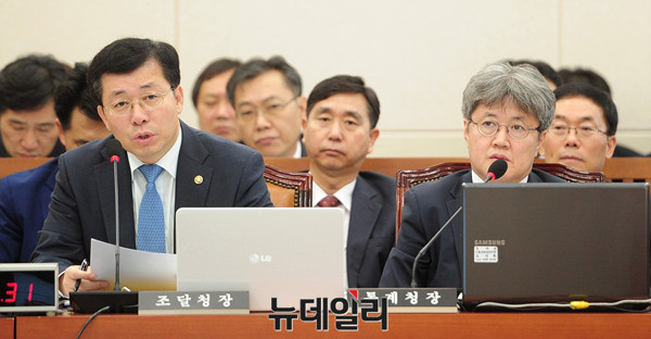 ▲ 왼쪽부터 정양호 조달청장, 유경준 통계청장 ⓒ 뉴데일리 공준표