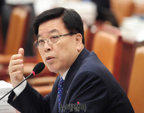 ▲ 질의하는 새누리당 김광림 의원(경북 안동시) ⓒ 뉴데일리 공준표
