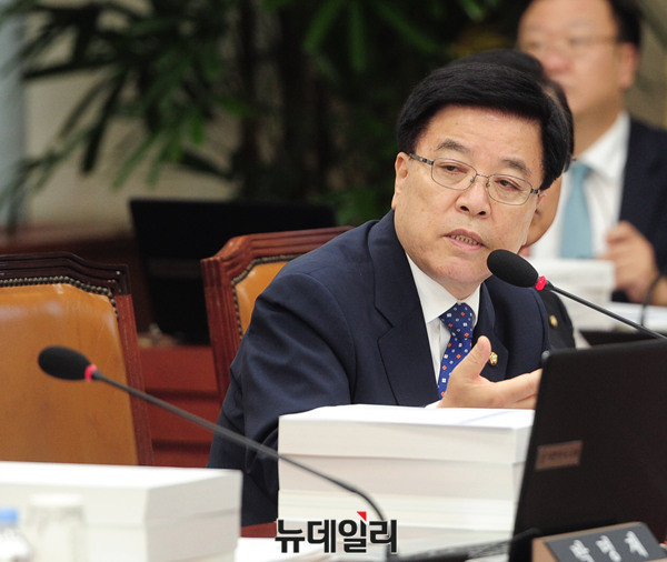 ▲ 질의하는 새누리당 김광림 의원(경북 안동시) ⓒ 뉴데일리 공준표