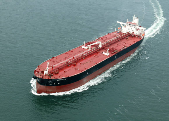 ▲ 삼성중공업이 2004년 비켄社에 인도한 15만DWT급 유조선.ⓒ삼성중공업