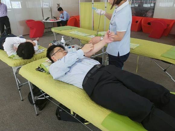 ▲ 한화시스템은 새로운 사명 변경 후 첫 번째 사회공헌활동으로 헌혈 행사를 실시했다고 17일 밝혔다.ⓒ한화시스템