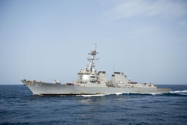 최근 예멘 반군으로부터 대함미사일 공격을 받은 美해군의 알레이버크급 이지스 구축함 '메이슨'호. 2016년 8월 3일 美해군이 촬영한 사진이다. ⓒ美해군연구소(USNI) 홈페이지 관련 내용 캡쳐