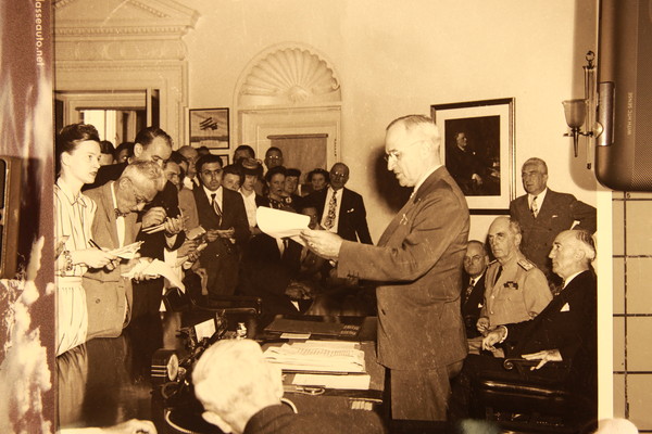 ▲ 일본의 항복을 발표하는 미국 트루먼 대통령(1948.8)ⓒ대한민국 건국이념보급회 제공
