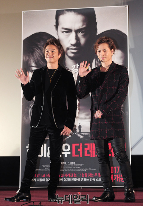 ▲ 왼쪽부터 타카히로, 토사카 히로오미 ⓒ 뉴데일리 공준표