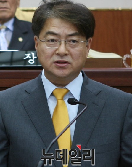 ▲ 김광직 단양군의원이 5분 발언을 하고 있다.ⓒ목성균 기자