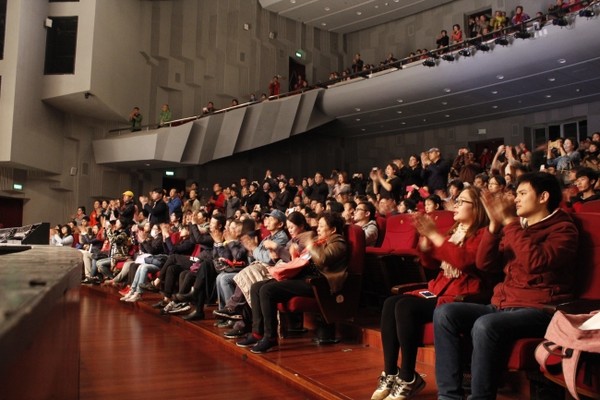 ▲ '조씨고아, 복수의 씨앗' 중국공연 커튼콜ⓒ국립극단