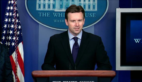 ▲ 조시 어니스트 美백악관 대변인이 "한국의 최순실 사태는 한국 국민들이 토론과 논의를 통해 해결할 일"이라며 선을 그었다고 '미국의 소리'가 전했다. ⓒ美백악관 공개사진