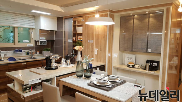 ▲ 83㎡A타입 주방. ⓒ성재용 기자