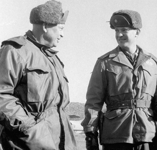 ▲ 미국 아이젠하워 대통령(왼쪽)과 아들 존 아이젠하워.