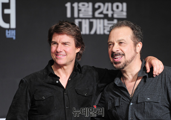 ▲ 완쪽부터 톰 크루즈, 에드워드 즈윅 ⓒ 뉴데일리 공준표