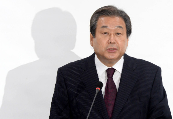 ▲ 새누리당 김무성 전 대표최고위원이 7일 오전 의원회관에서 긴급기자간담회를 열고, 박근혜 대통령의 탈당과 현 지도부의 총사퇴 등을 촉구하고 있다. ⓒ뉴시스 사진DB