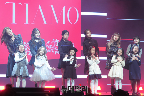 ▲ 왼쪽부터 효민, 큐리, 보람, 소연, 지연, 은정 ⓒ 뉴데일리 공준표