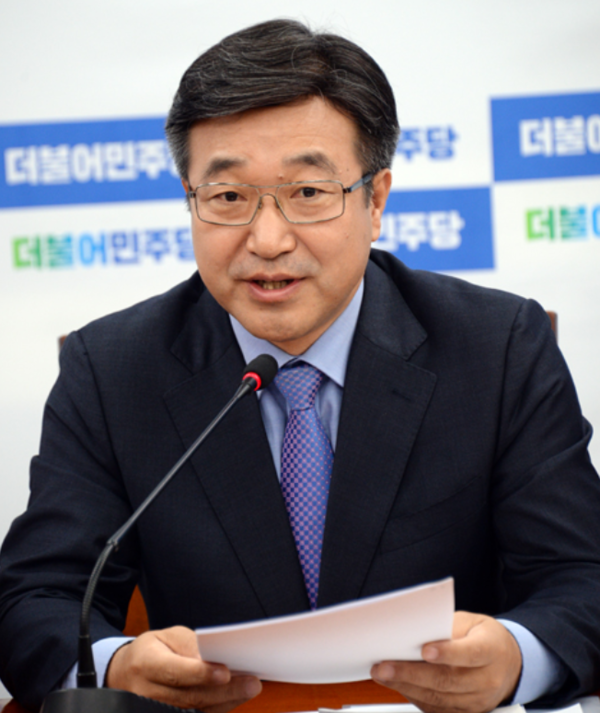 ▲ 윤호중 더불어민주당 정책위의장.ⓒ윤 의장 블로그