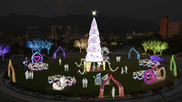 ▲ 진해 충무동 중원광장에 마련된 빛거리 축제 조형물. ⓒ창원시 제공