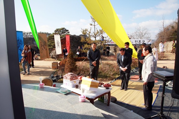 ▲ 2일 동학군의 넋을 달래는 진혼굿이 옥천군 청산면에서 있었다.ⓒ옥천군