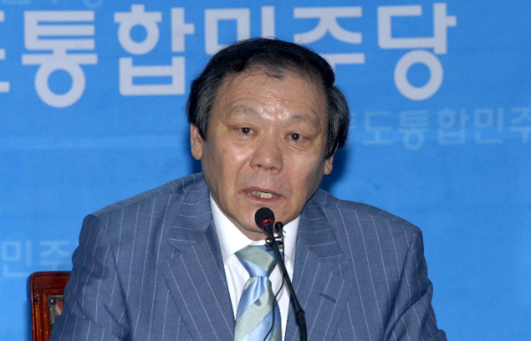 ▲ 조순형 전 새천년민주당 대표는 새누리당 비상대책위원장 후보로 유력하게 거론되는 것으로 알려졌다. ⓒ뉴시스 사진DB