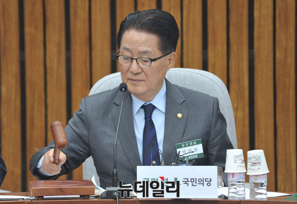 ▲ 국민의당 박지원 비상대책위원장 겸 원내대표. ⓒ뉴데일리 이종현 기자