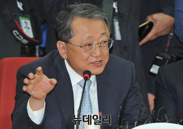 새누리당 김재경 의원은 5일 MBC라디오에 출연해 9일 탄핵소추안 표결에 참여할 의원 수를 40명 이상으로 내다봤다. ⓒ뉴데일리 이종현 기자