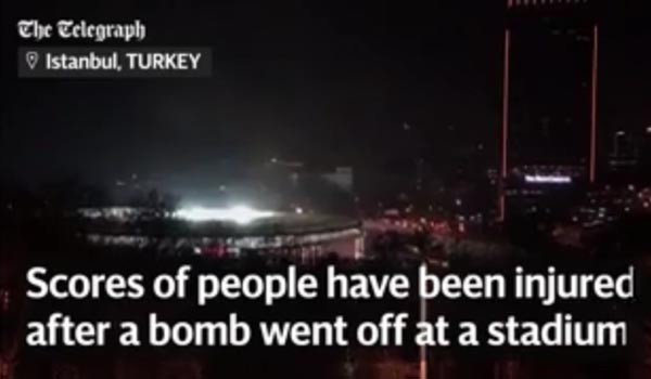 ▲ 지난 10일 오후 10시 30분경(현지시간) 터키 이스탄불 중심가의 축구경기장 인근에서 폭탄 테러가 발생, 29명이 숨지고 166명이 부상을 입었다고 한다. ⓒ英텔레그라프 관련보도 화면캡쳐