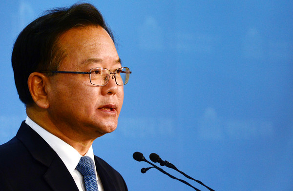 ▲ 더불어민주당 김부겸 의원이 13일 오전 서울 여의도 국회 정론관에서 기자회견을 하고 있다. ⓒ뉴시스