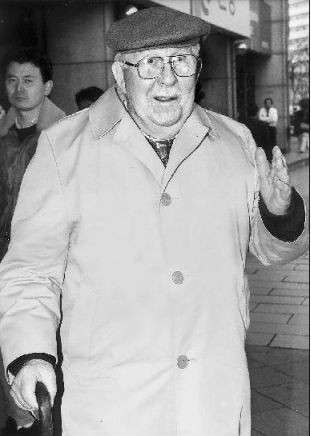 ▲ 이승만 대통령의 오랜 홍보고문이자 친구, 로버트 올리버. 사진은 1995년 조선일보가 개최한 '이승만 나라세우기' 전시회에 초청되어 내한한 노년의 올리버.(자료사진)