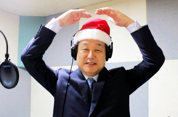 ▲ 새누리당 김무성 전 대표최고위원(사진)은 20일 비박계 핵심 의원 15명과 오찬 회동을 갖고 성탄절을 전후해 탈당과 분당을 결행한다는 결의를 이끌어낸 것으로 전해졌다. ⓒ뉴시스 사진DB